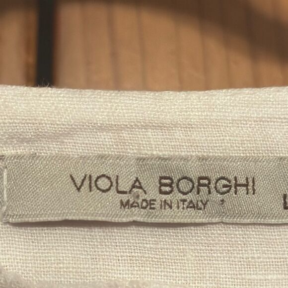 Viola Borghi linen  ruffle  Sleeve top - Picture 3 of 4